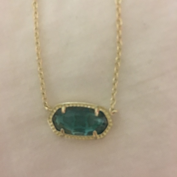 Kendra Scott Elisa Pendant Necklace In London Blue - Picture 2 of 4